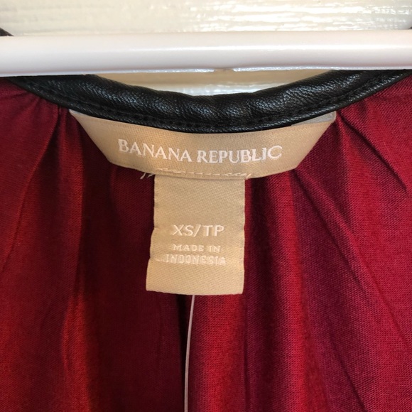 3 for 30 - Gap burgundy tank blouse with leather piping detail - Picture 3 of 4